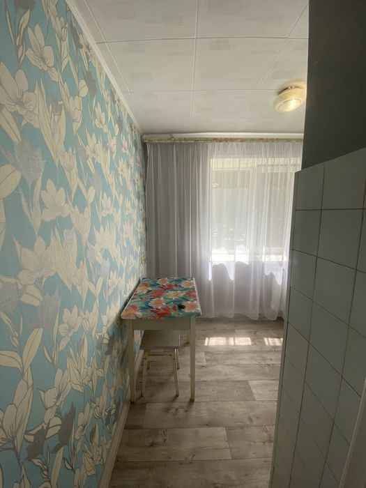 Продам 2к квартиру Кам‘янське вул Миру 23 2 поверх