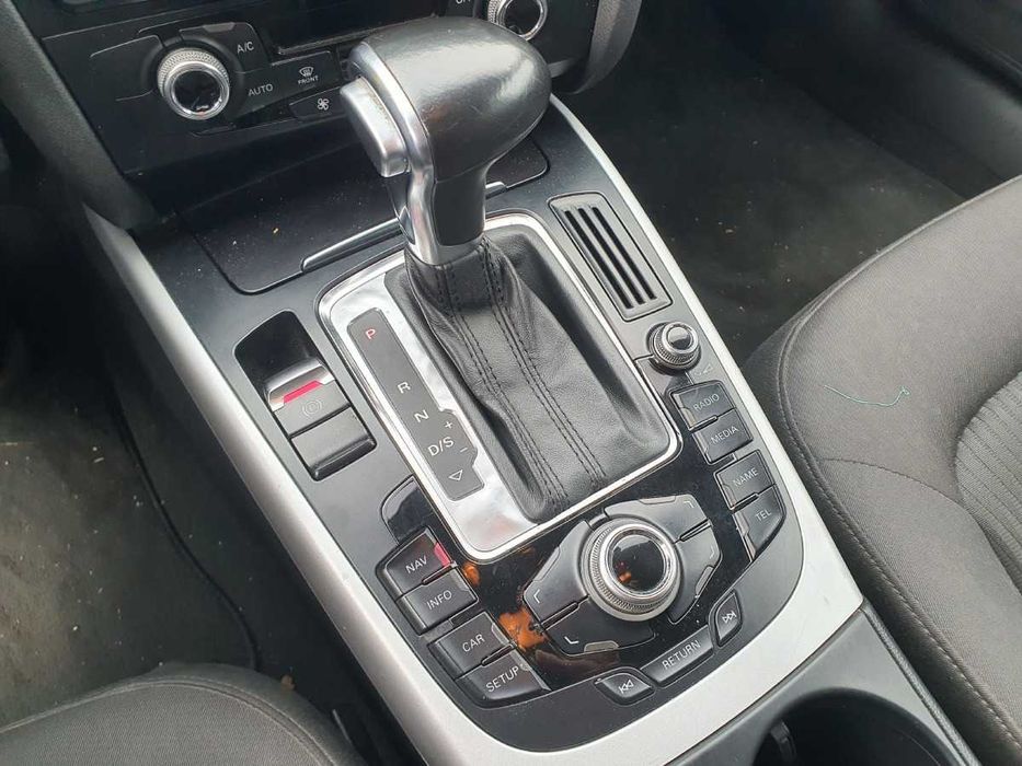samochód osobowy audi A4 TDI