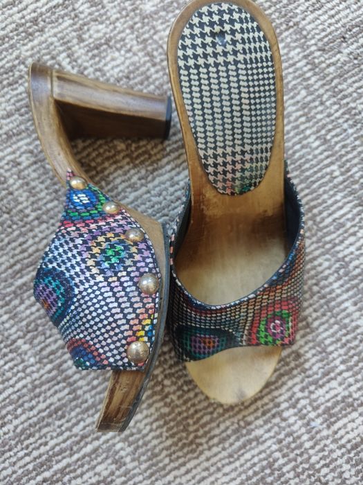 Босоніжки 37 р( 24см)