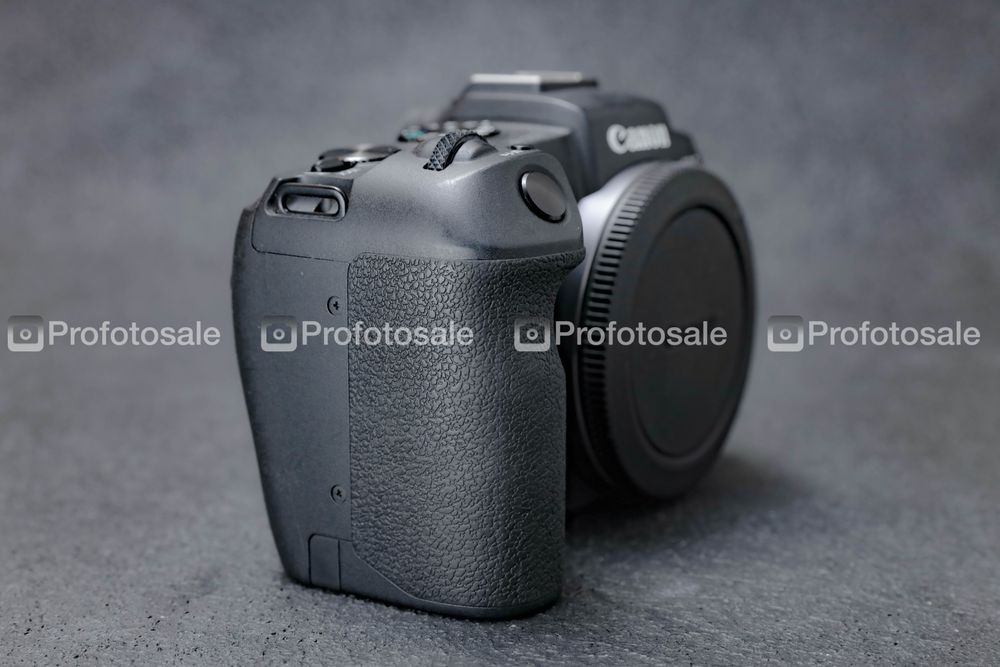 Фотоапарат Canon EOS RP