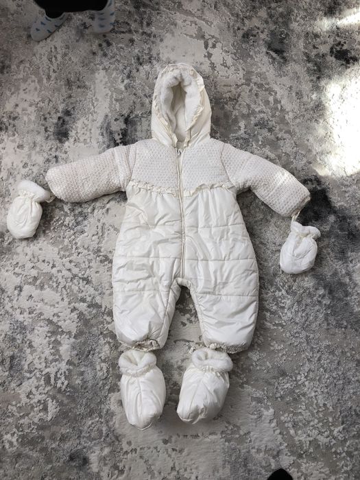 Зимовий комбінезон для дівчинки 9-12м.