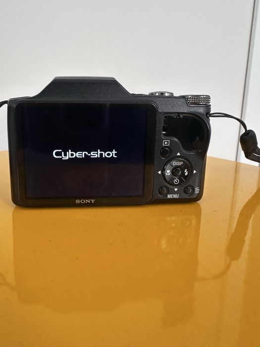 фотоапарат Sony Cyber-Shot DSC- H20.