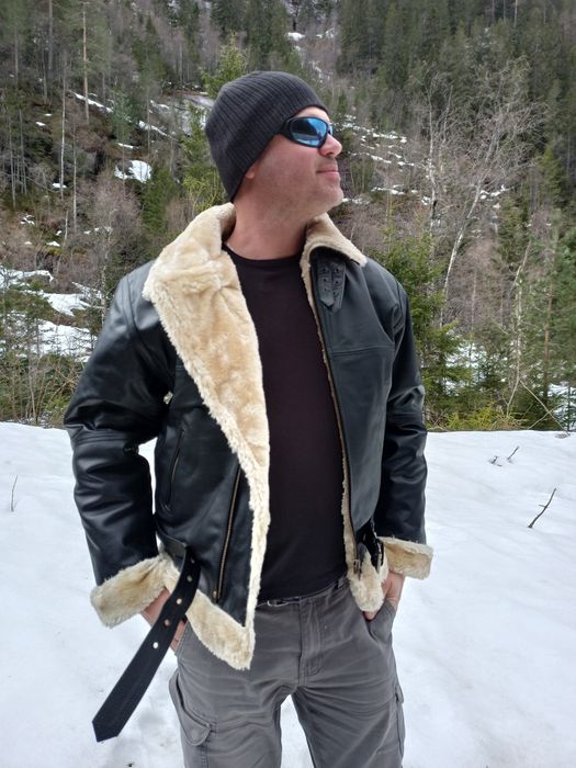 Pilotka skórzana gruba Ciepła jasny kożuszek rozmiarówka na prezent