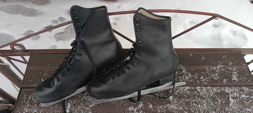 Łyżwy figurowe rozmiar 43