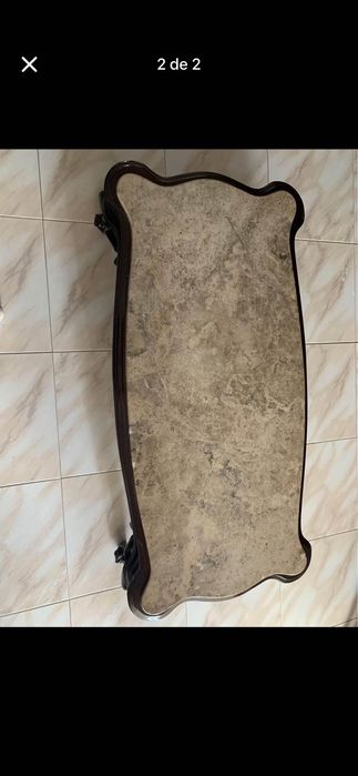 Mesa de sala mogno com tampo em pedra