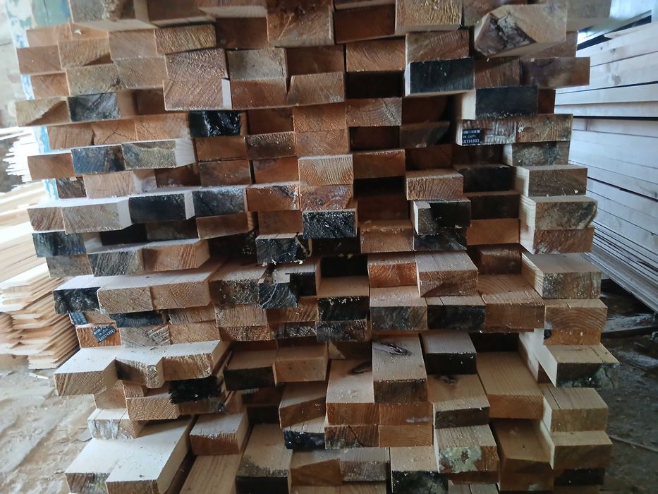 Рейка суха соснова стругана 45мм на 95мм 4метри