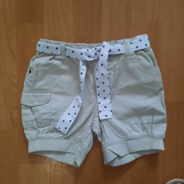 Spodenki dziewczęce roz.92