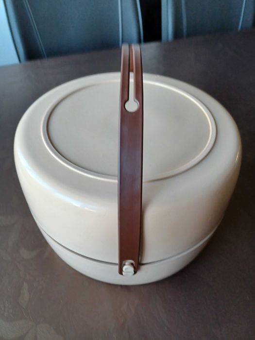 Conjunto para Picnic em plástico resistente - NOVO