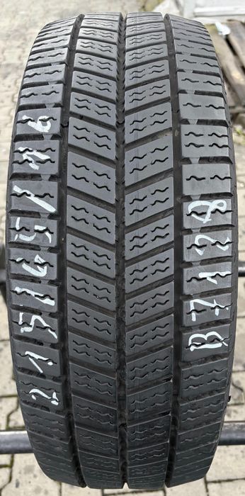 215/65/16C Continental Van Contact A/S Ultra 106/104T
