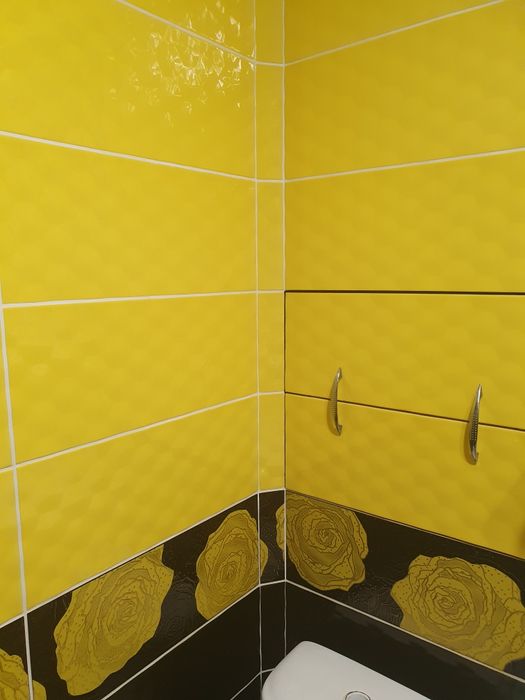 Квартира три кімнати