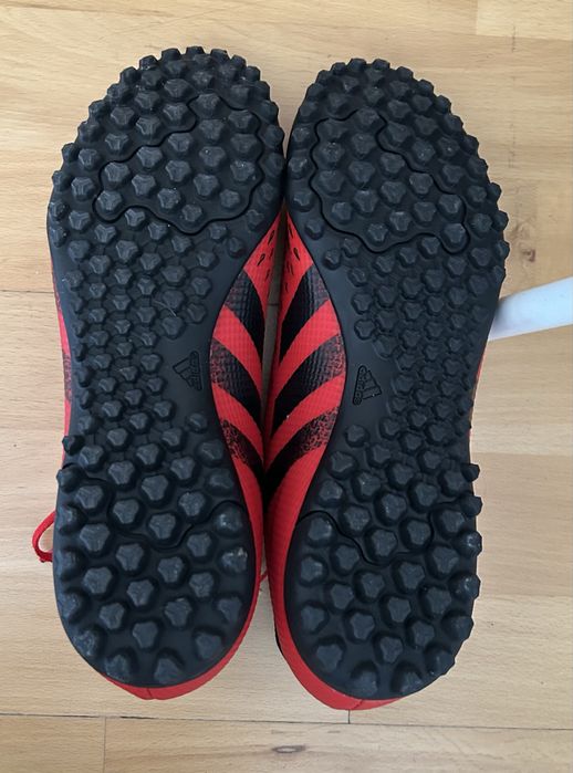 Sapatilhas Futebol - Piso Sintético