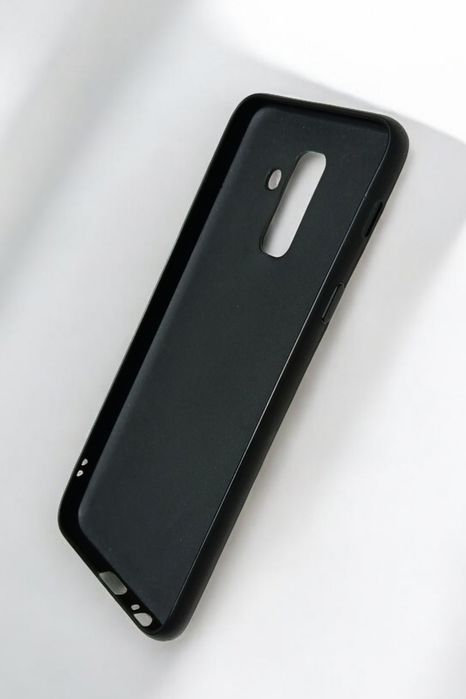 Чехол на Самсунг Галакси А6+, чёрный, матовый