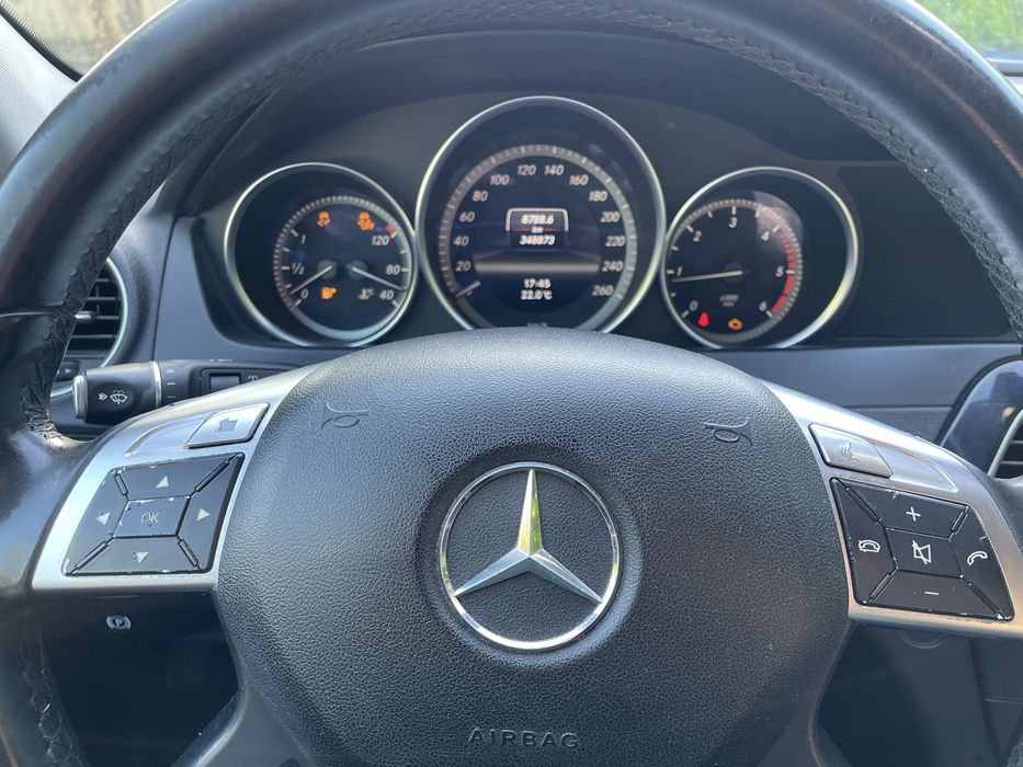Mercedes-Benz C-180 Avantgarde