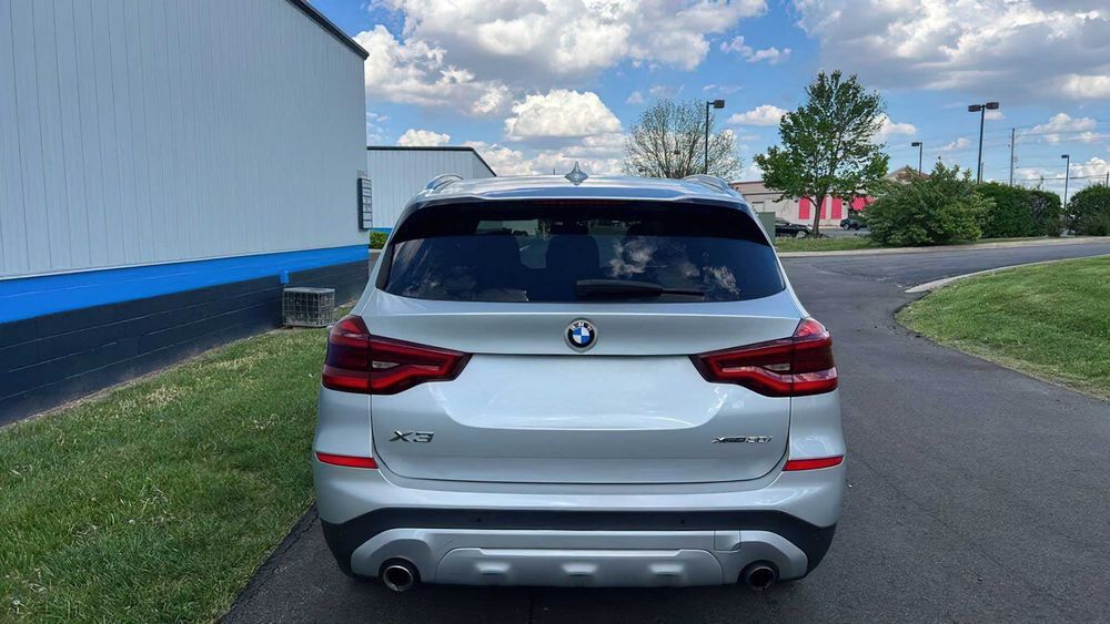 BMW X3 xDrive30i      2018