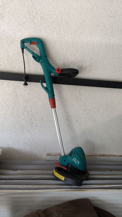 Podkaszarka Bosch  230V
