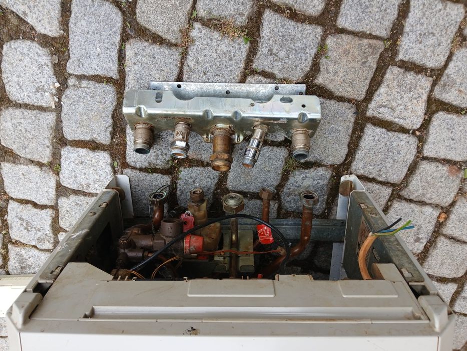 Piec gazowy Junkers EUROSTAR ZWE 24-3