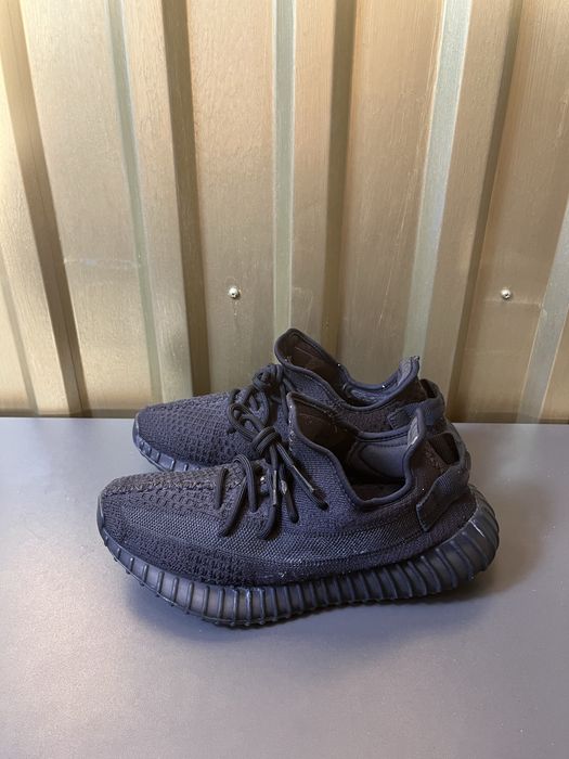 Adidas yeezy boost 350 v2 onyx 42