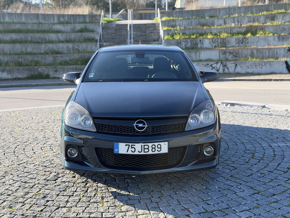 Opel astra gtc  1.7cdti