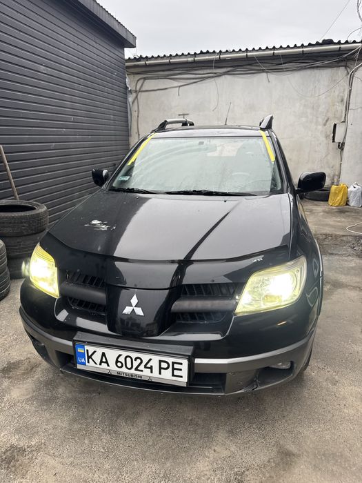 Mitsubishi Outlander 2.4 AT AWD