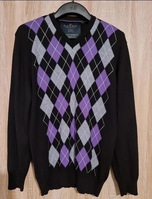Męski sweter Canda L – 50% merino, dekolt V, jak nowy