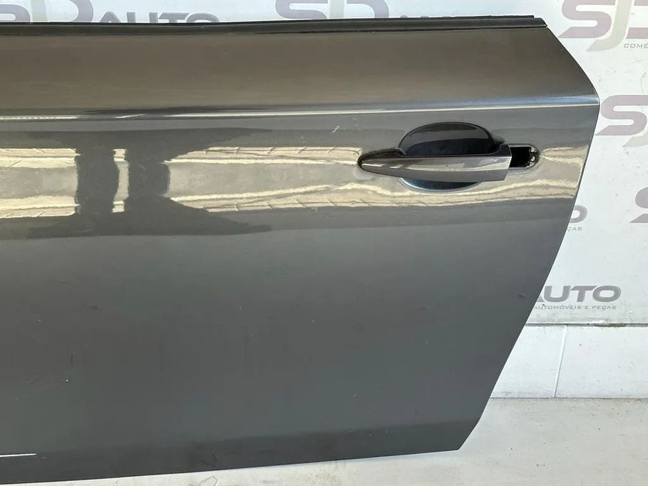 Porta Frente Direita / Esquerda - BMW  Série 1 E81 / E82