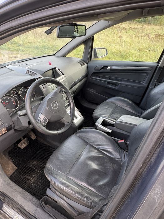 Sprzedam Opel Zafira B