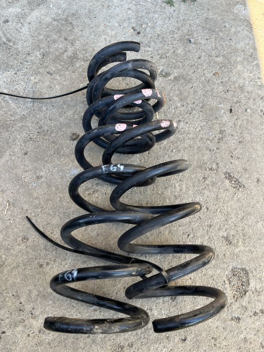 Sprezyny tyl tylne bmw e63 e64 630i n52 3.0i