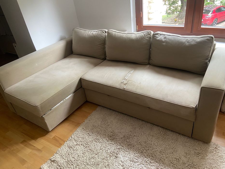 Sofa rozkładana ze schowkiem