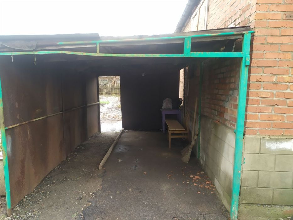 Не военным! Сдам 4к дом район Артёмовского моста