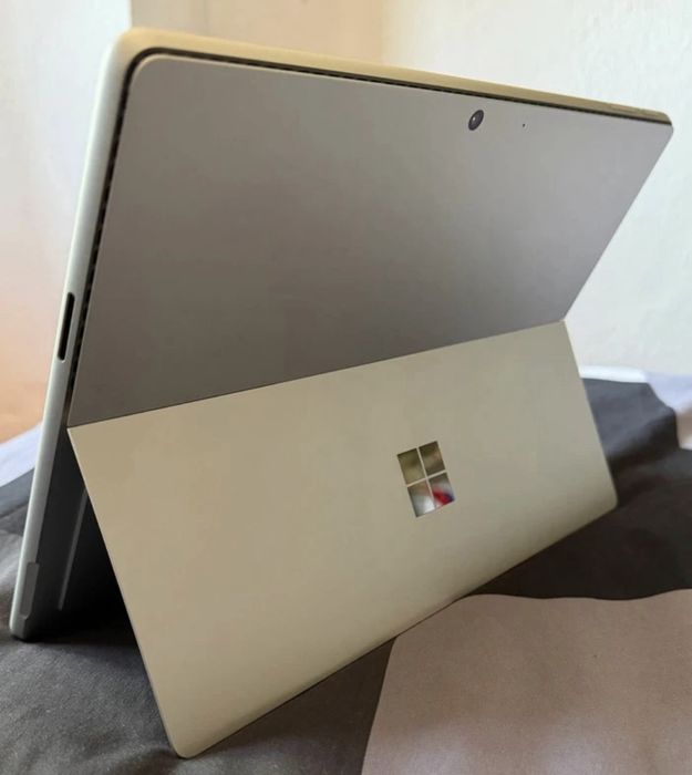 Surface pro 11 edition497946798242539522