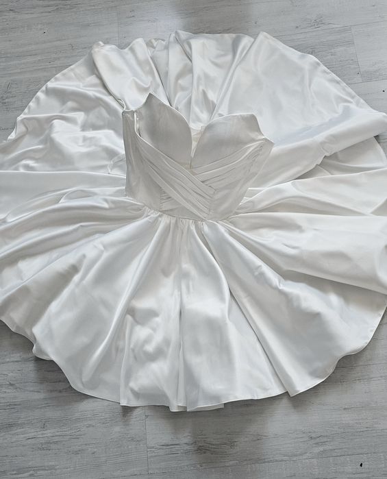 Sukienka ślubna r. M/L