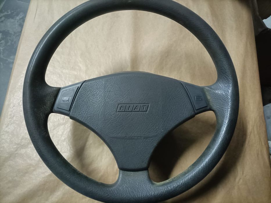 Volante do Fiat Punto