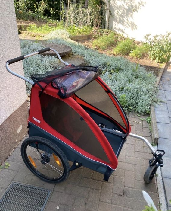 Przyczepka rowerowa Thule dla 2 dzieci.