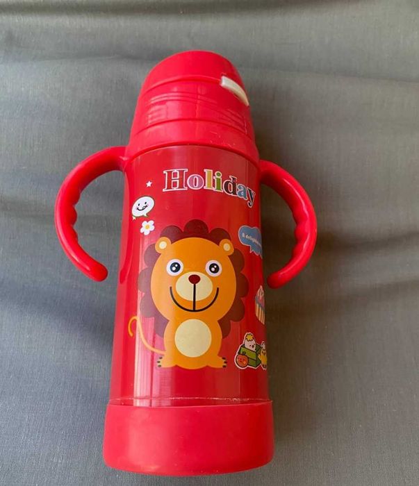Детский термос-поилка c трубочкой 350 мл красный