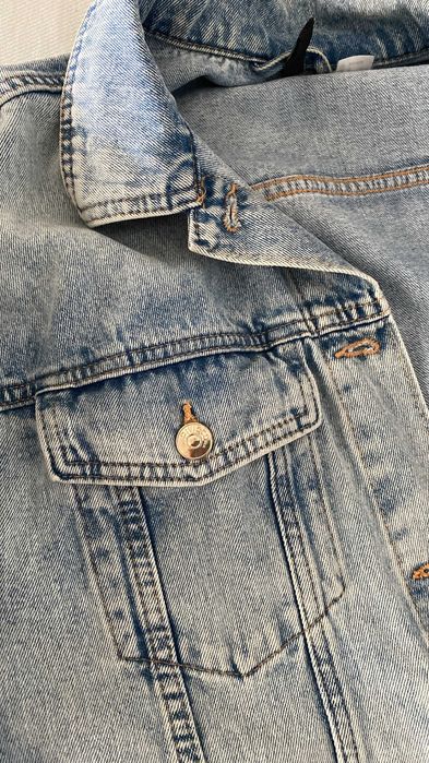 Blusão de ganga clara H&M tamanho S