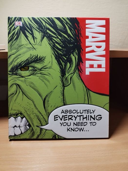 Книга Marvel стан новий