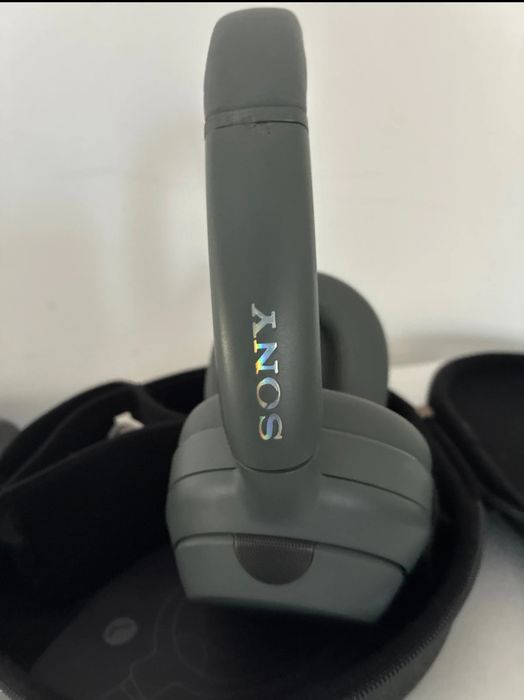 Auscultadores Sony Ult wear