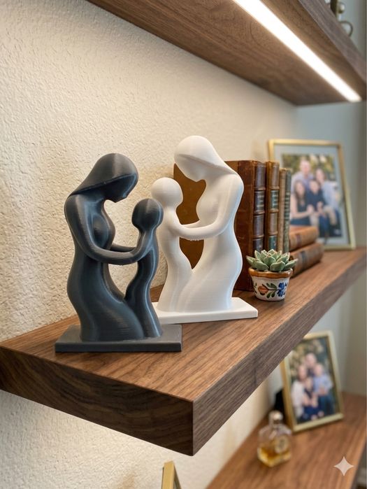 Figura de mae e filho