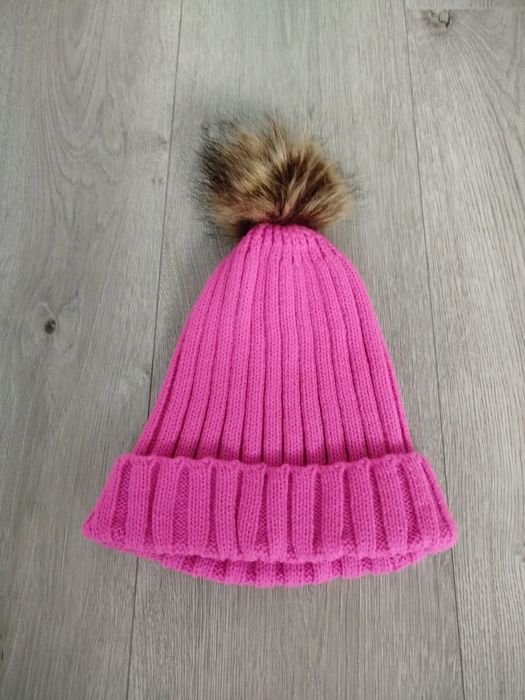 Czapka zimowa z pomponem