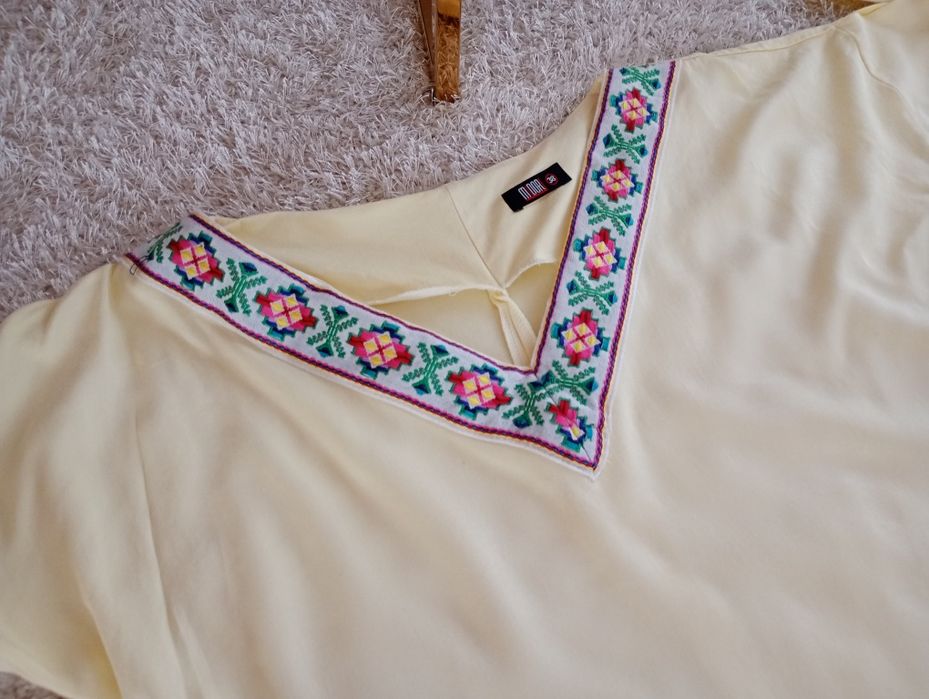 Bluzka z rękawem 3/4 z motywem boho