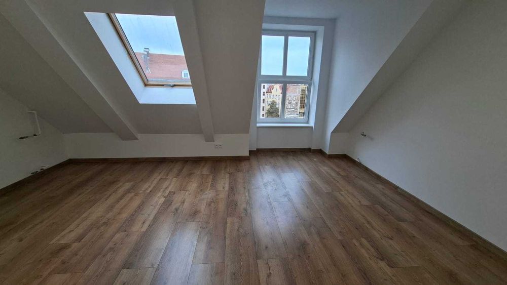 Wynajem lokalu biurowego- Centrum Wrocławia ul.Podwale - Aktualne