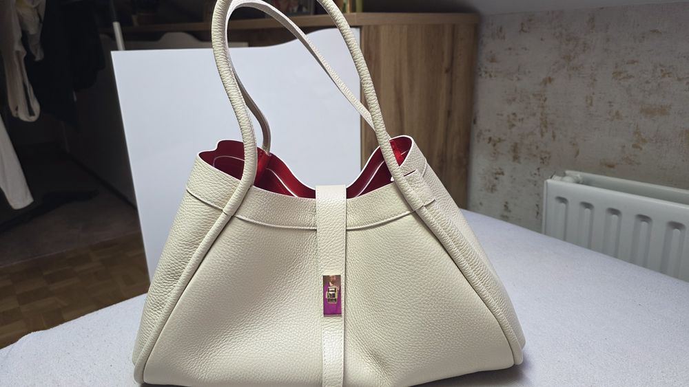 Sprzedam viralową torebkę