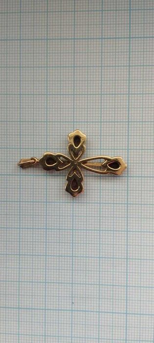 Золотий хрестик з гранатом 585° проба