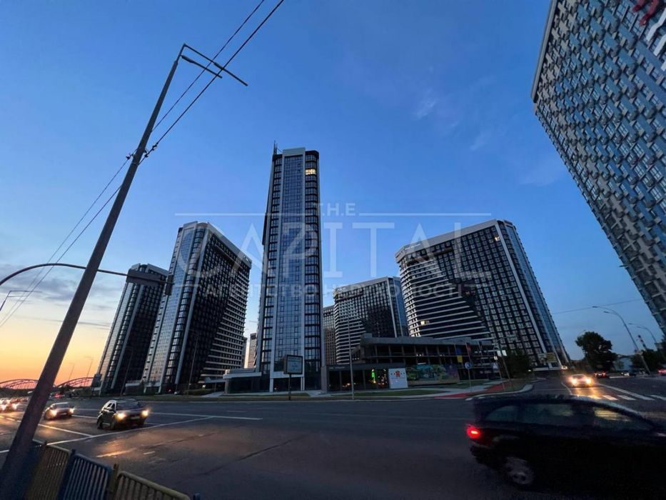 Продаж ВАУ квартири /80м2, 5 поверх, 3-кім/ ЖК Грейт, вул. Причальна