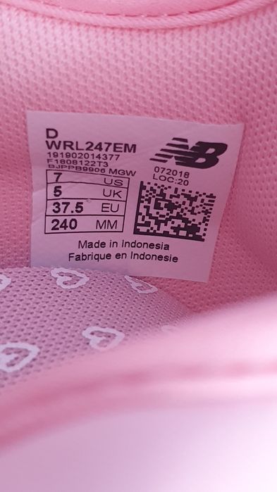 Buty damskie sportowe New Balance rozmiar 37.5 / wkładka 24 cm