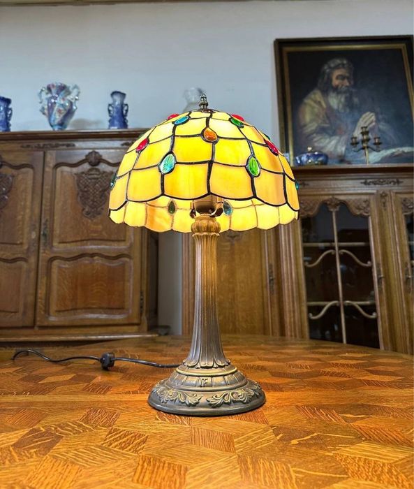Настільна лампа в стилі Тіффані 6973