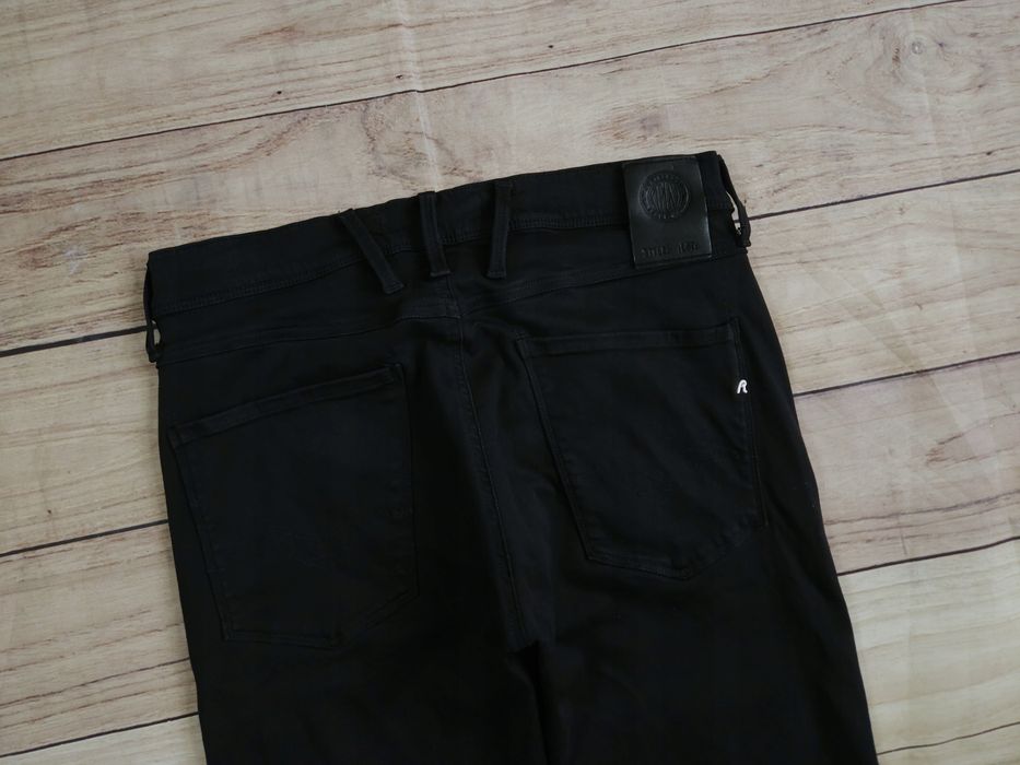 REPLAY Anbass Spodnie Jeans Męskie Czarne Hyperflex r. 32/32