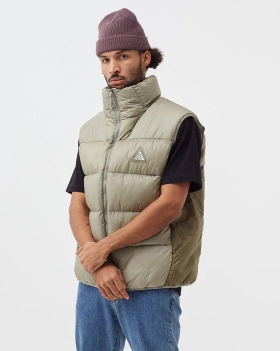 Жилетка Nike ACG Lunar Lake Puffer Vest