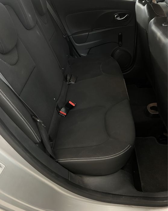 Renault Clio 1.5 DCI Poucos Quilómetros