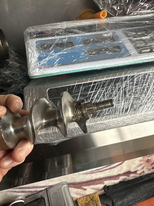 Мясорубкп Grinder 850W